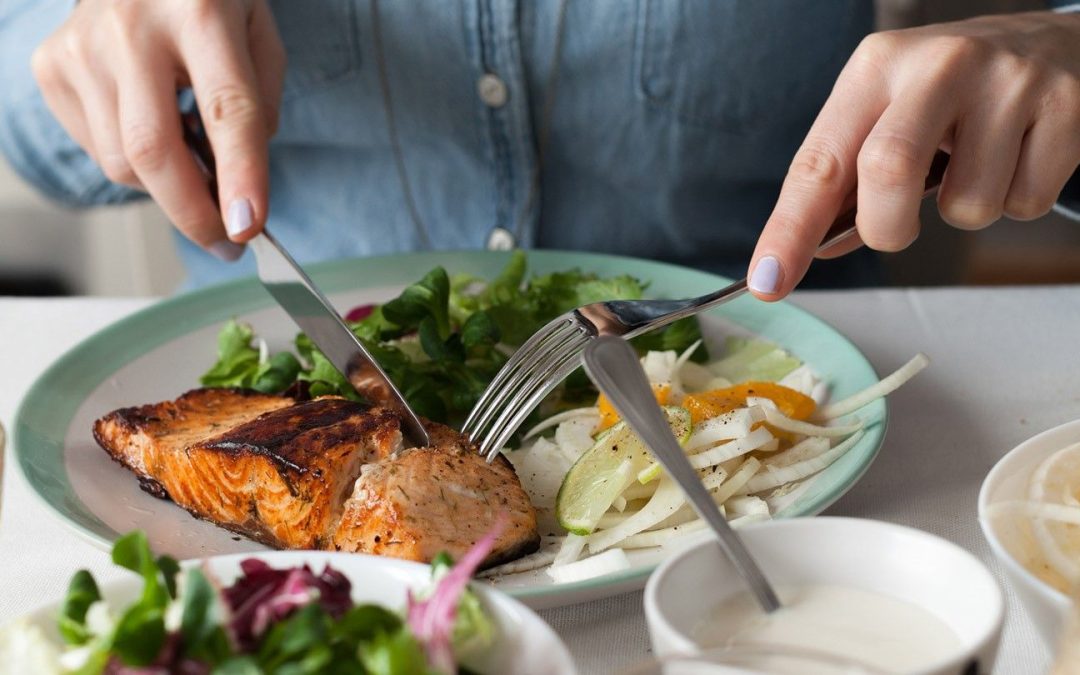 La diferencia entre dieta y bajar de peso